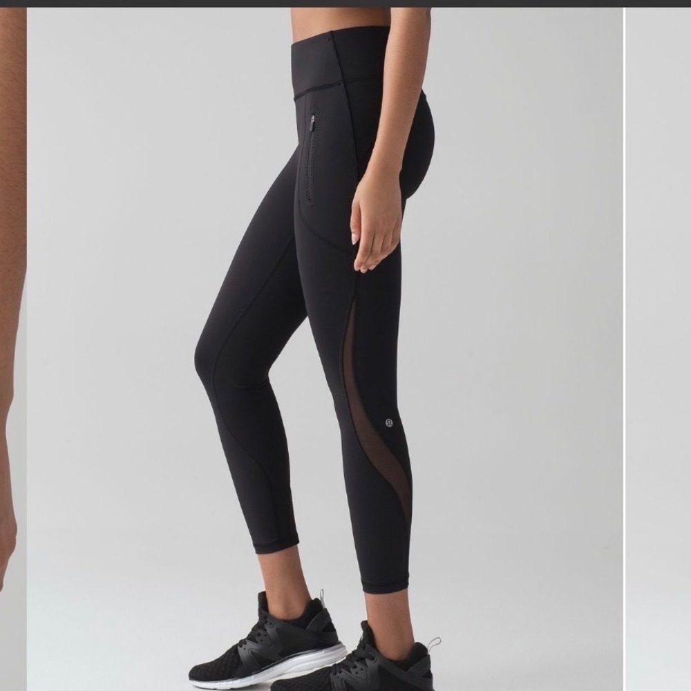 Lululemon Invigorate 7/8 Tight Black Leggings Mesh Pockets Size 12